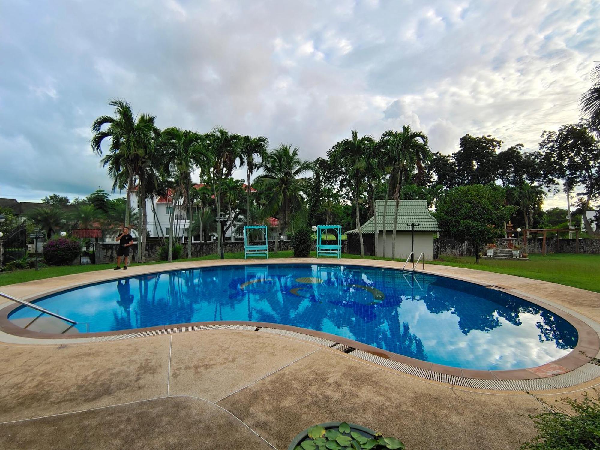 Phoenix Golf 10 Badroom Pool Villa Ban Huai Yai Exterior foto